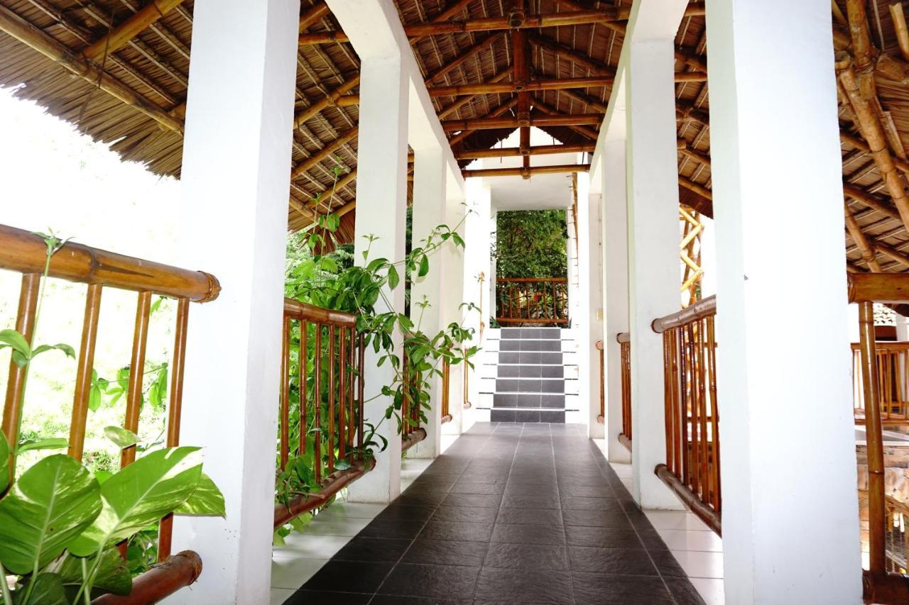 Mangga Lodge Bira Exterior photo