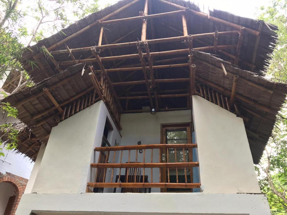 Mangga Lodge Bira Exterior photo